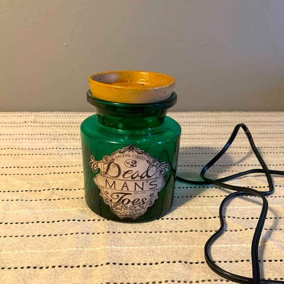 Scentsationals Halloween Wax Warmer - Picture 1 of 2